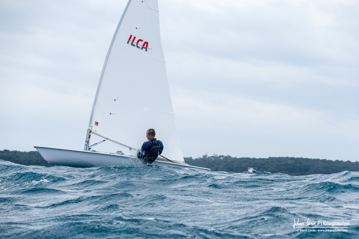 JB Bernaz au près devant les îles de Lérins