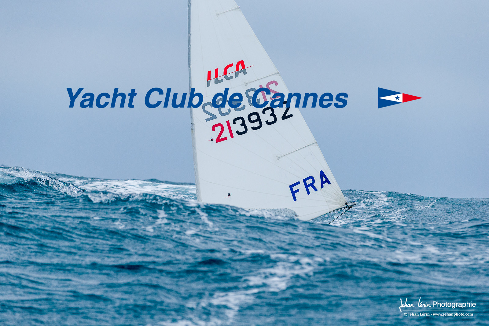 JB Bernaz et les ILCA du Yacht Club de Cannes dans la brise
