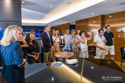 Affiche officielle des Régates Royales 2022 Hotel Martinez