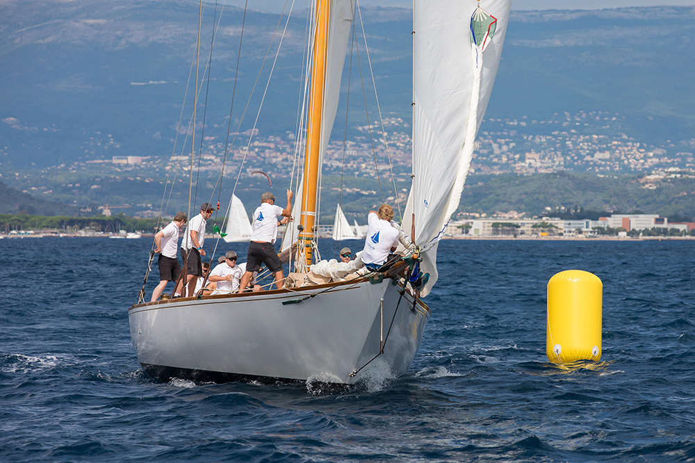 DER190924_080.jpg