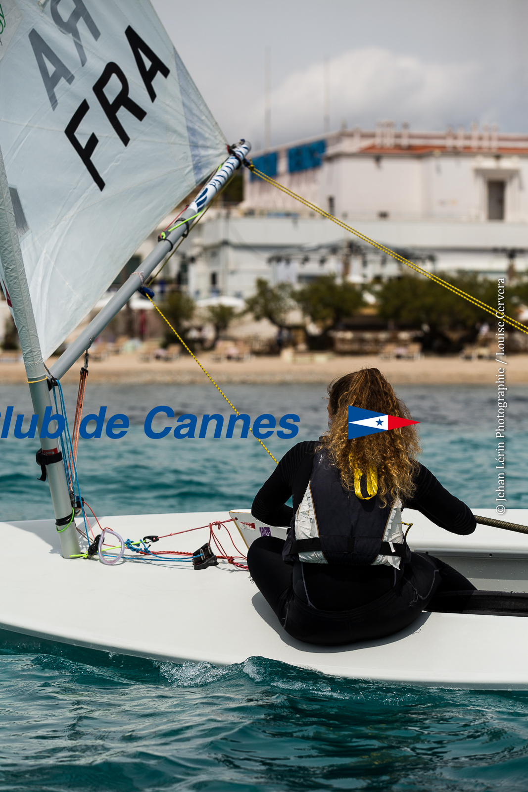 Entrainement Laser Radial_Louise Cervera_Matisse Pacaud_YCC_Cannes_JL_5D3_02 06 2016-0278.jpg