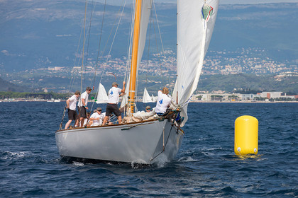 DER190924_080.jpg